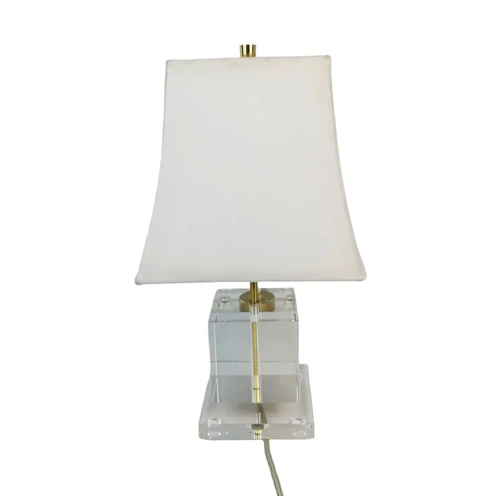 Victoria Hagan Perfect Pieces Rare Modernist Cubed Glass Table Lamp Shade
